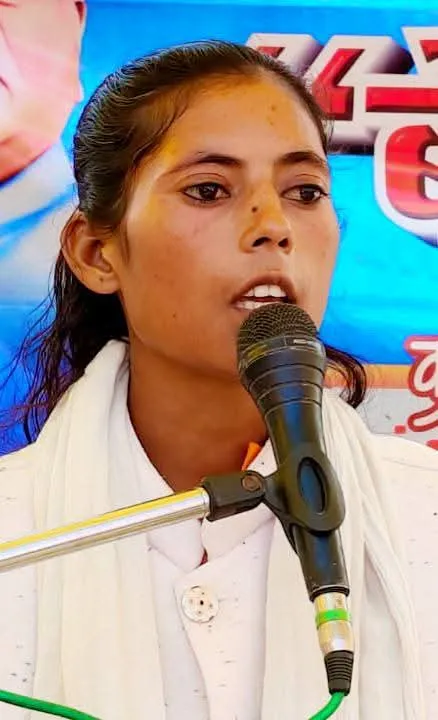 प्रेमा अम्बेडकर ने बाबा साहेब के पिता के निधन की मार्मिक कथा सुनाई, भावुक हुए श्रद्धालु।